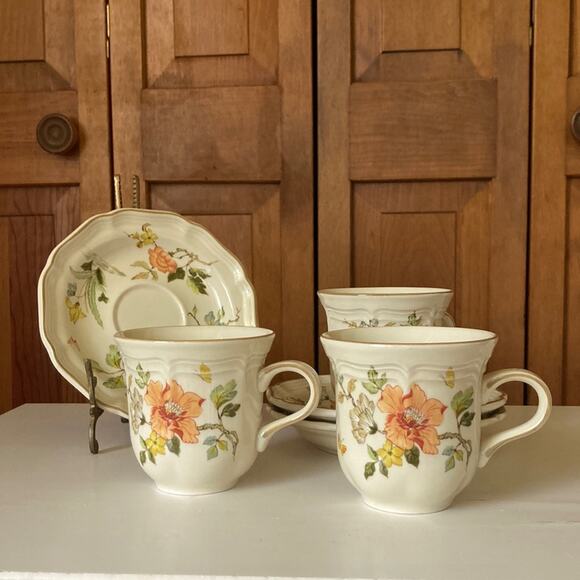 Vintage Mikasa “Olde Tapestry” Cups & Saucers, Service for 3 - Picture 1 of 13